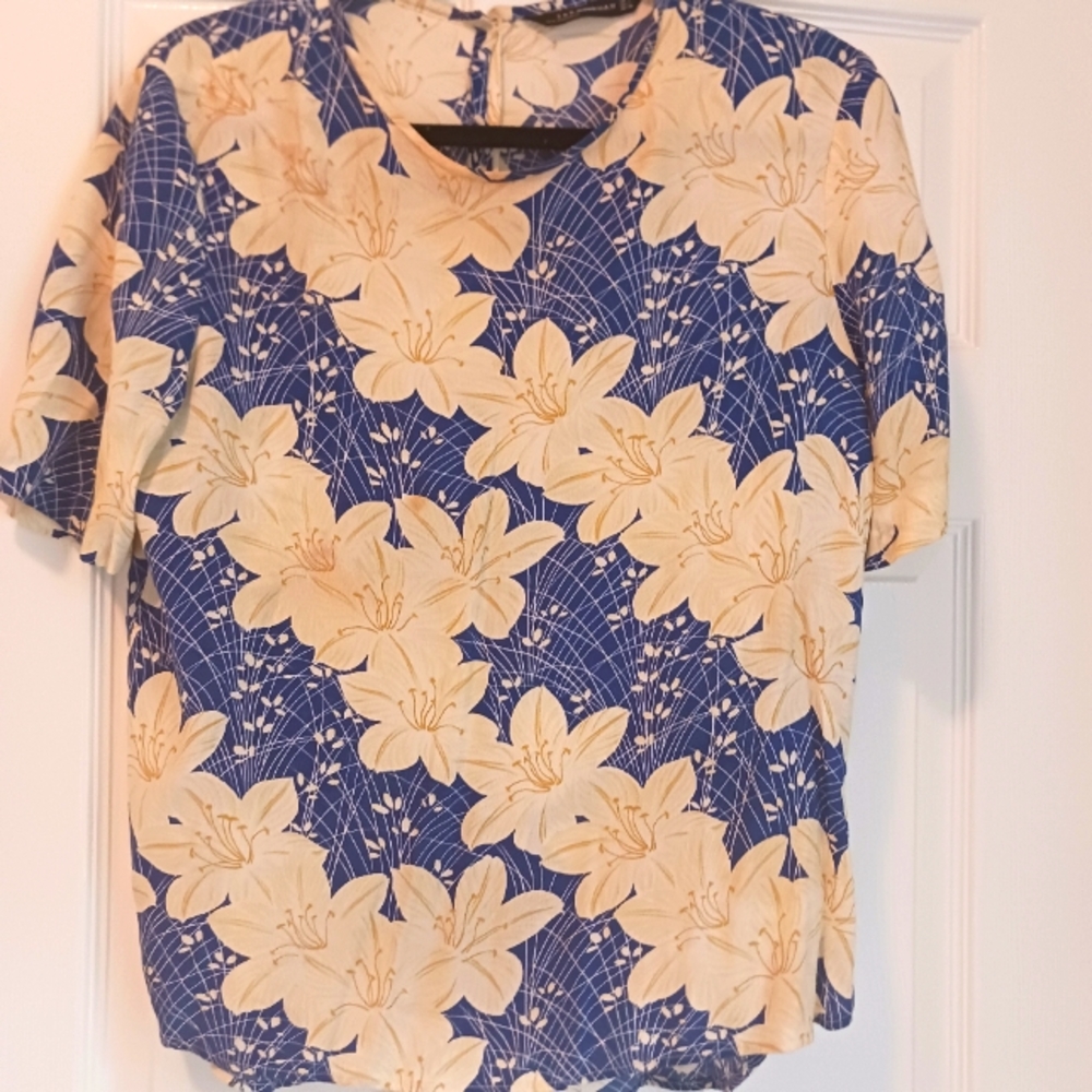 Vintage 1940s style blouse